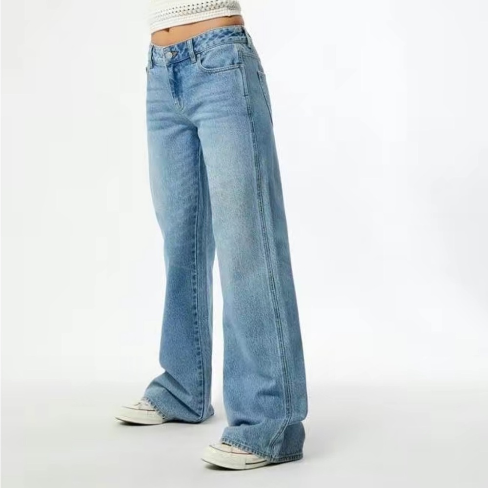 NEVER WORN PacSun Women's Eco Medium Blue Low Rise Wide Leg Jeans